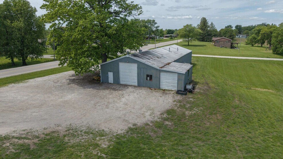 Primary Photo Of 7276 Missouri 72, Jackson Specialty For Sale