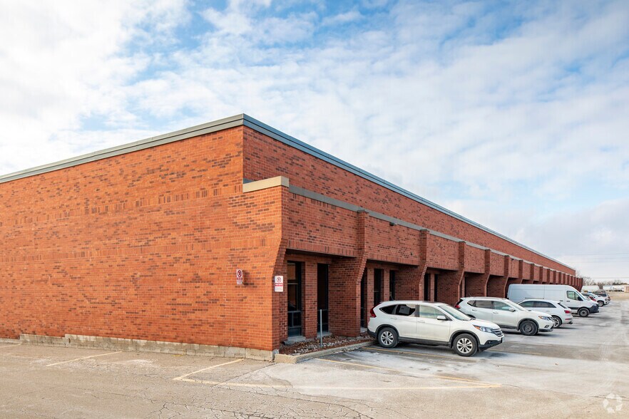 More Photos Of 1070 Mid-way Blvd, Mississauga Warehouse For Lease