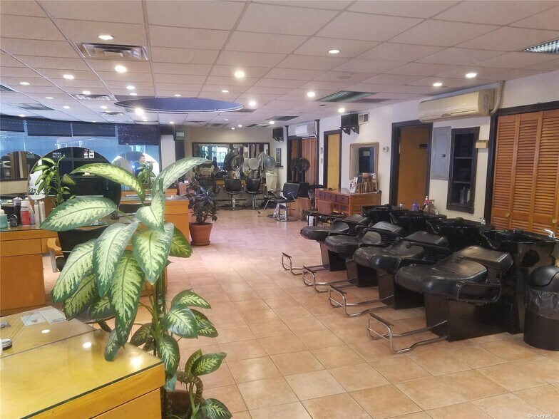 More Photos Of 92-29 Queens Blvd, Rego Park Apartments For Sale