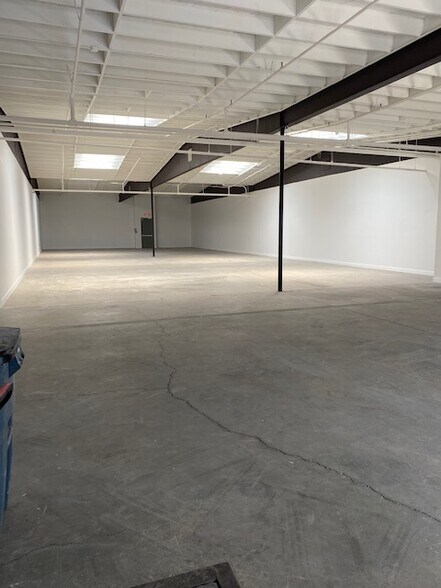 More Photos Of 4200 Sepulveda Blvd, Culver City Office For Lease