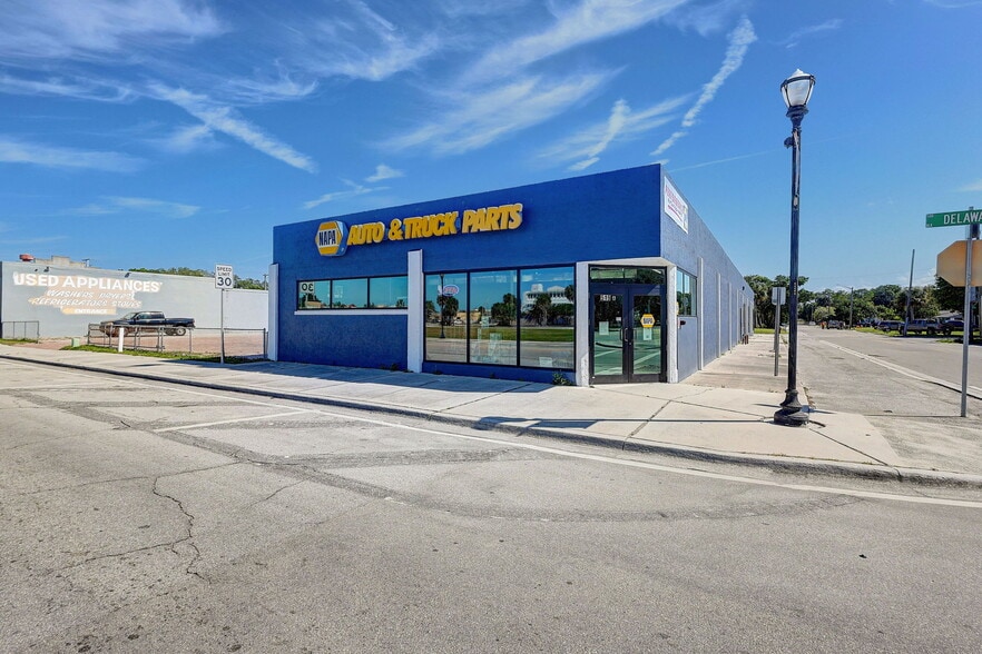 Primary Photo Of 519 Delaware Ave, Fort Pierce Freestanding For Lease