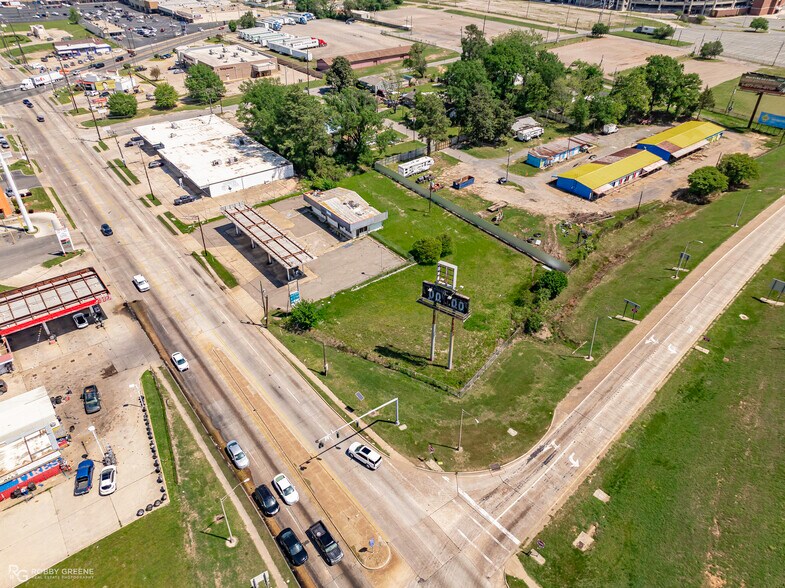 More Photos Of 4025 Jewella Ave, Shreveport Convenience Store For Sale