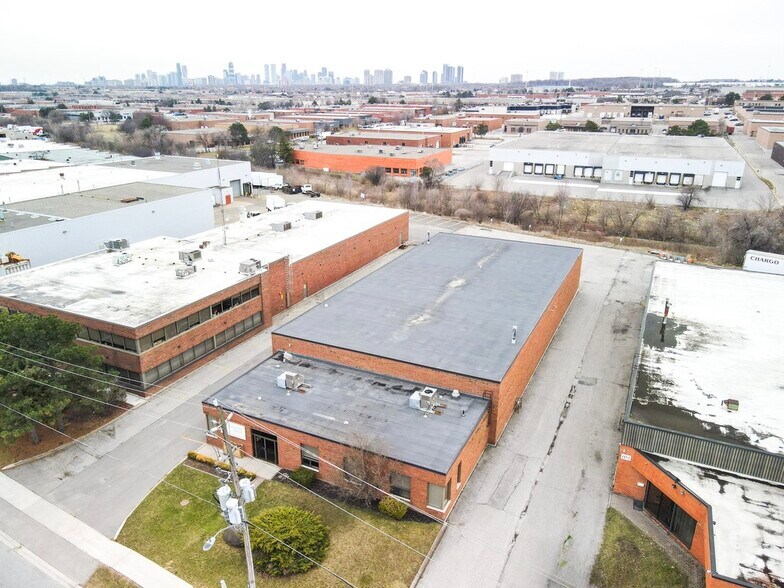 Primary Photo Of 1146 Aerowood Dr, Mississauga Warehouse For Sale