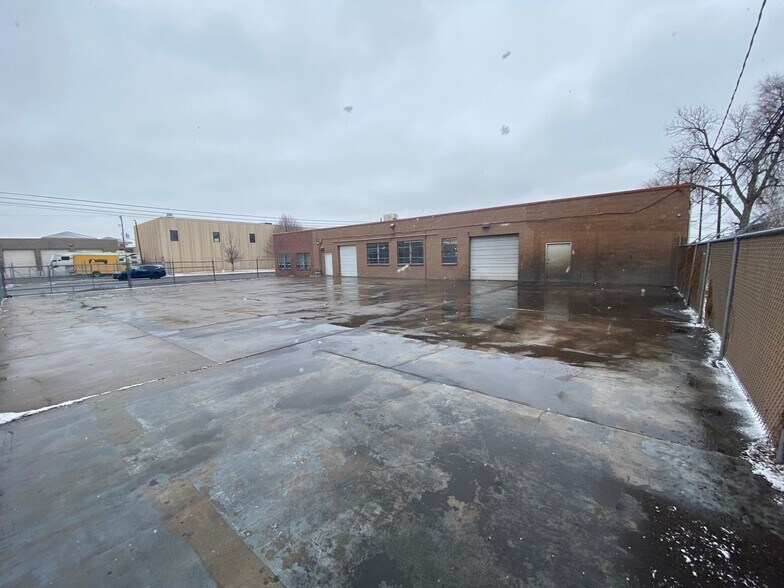 More Photos Of 1438 S Cherokee St, Denver Warehouse For Lease