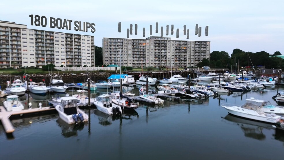 Primary Photo Of 1 Cove Way, Quincy Marina For Sale