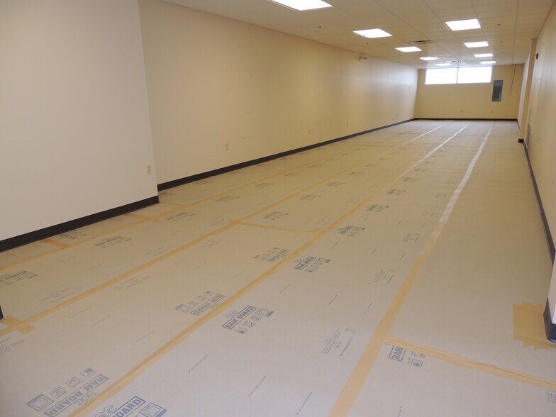 More Photos Of 1600 Sixth Ave, York Medical For Lease