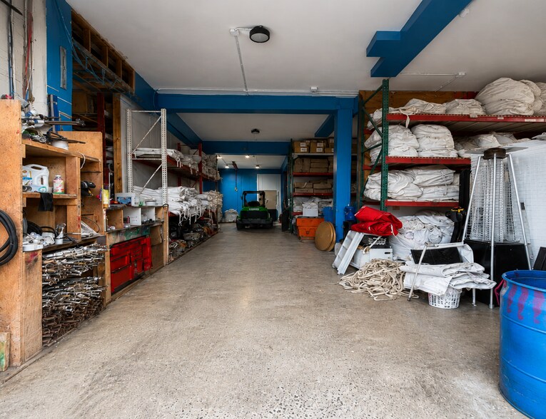 More Photos Of 81 Sheridan Blvd, Inwood Warehouse For Sale