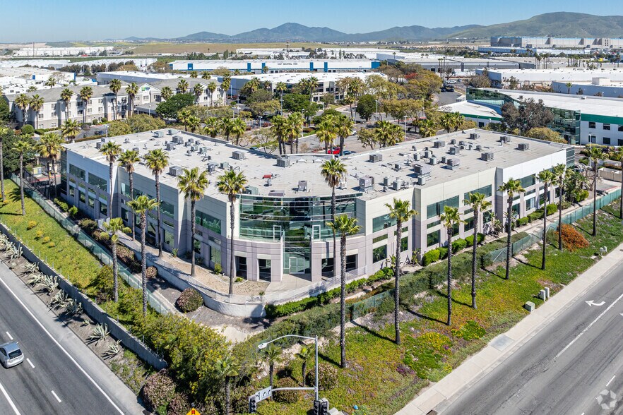 More Photos Of 2297 Niels Bohr Ct, San Diego Office For Sale