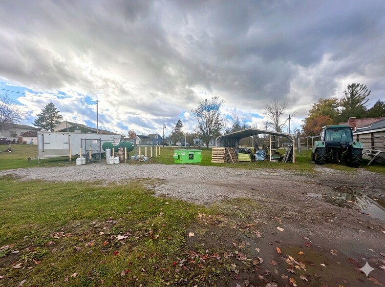 More Photos Of 8925 S Kasson St, Cedar General Retail For Sale