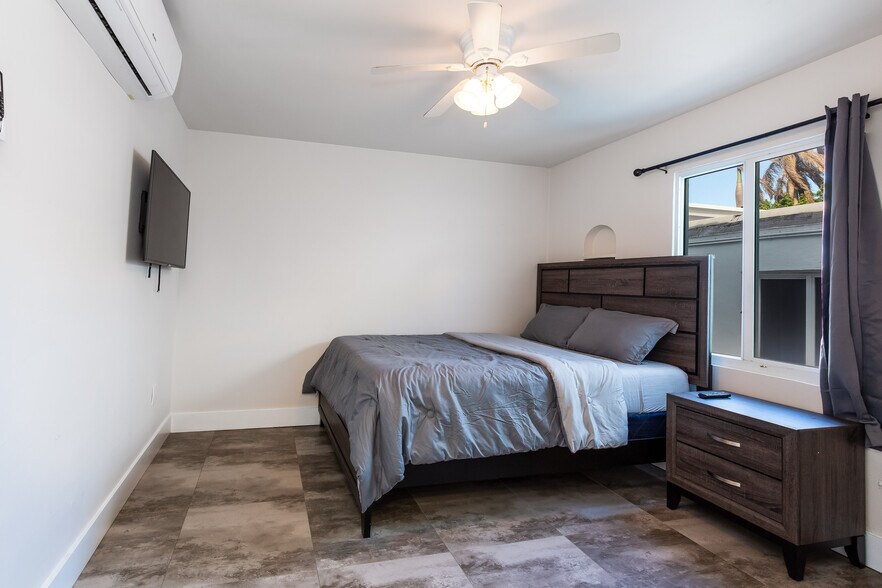 More Photos Of 345 Monroe St, Hollywood Apartments For Sale