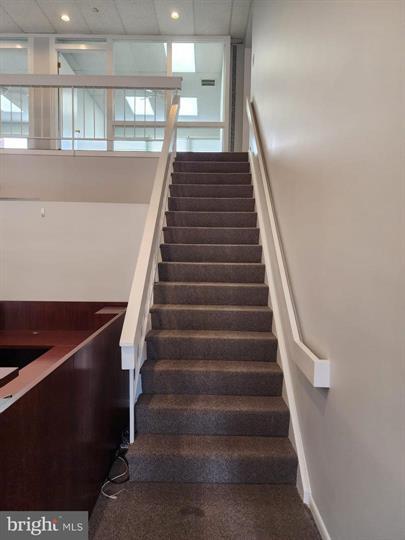 More Photos Of 2555-2575 Chain Bridge Rd, Vienna Medical For Sale