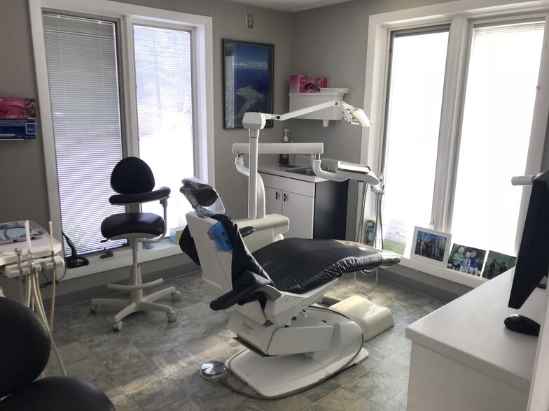 More Photos Of 33 Electric Ave, Fitchburg Medical For Lease