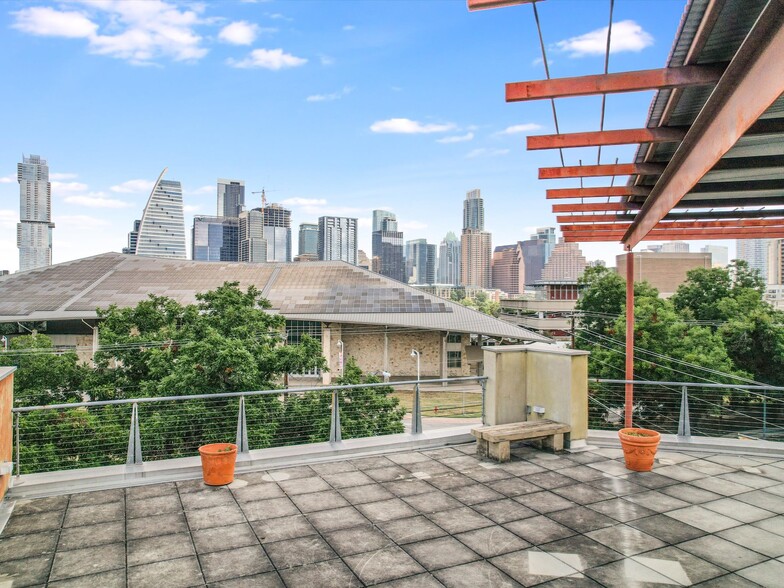 Primary Photo Of 901 Barton Springs Rd, Austin Office For Sale