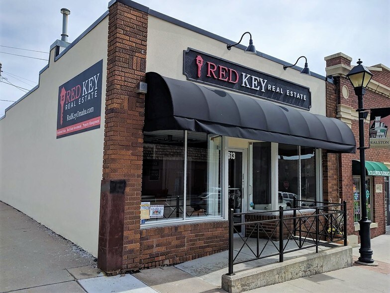 Primary Photo Of 5613 S 77 St, Omaha Storefront For Lease
