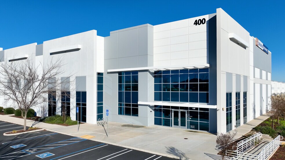Primary Photo Of 400 Park Center Dr, Patterson Warehouse For Lease