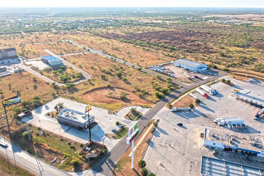 More Photos Of 0000 IH 35 Frontage, Cotulla Land For Sale