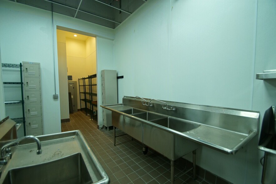 More Photos Of 56 E Duarte Rd, Arcadia Apartments For Sale