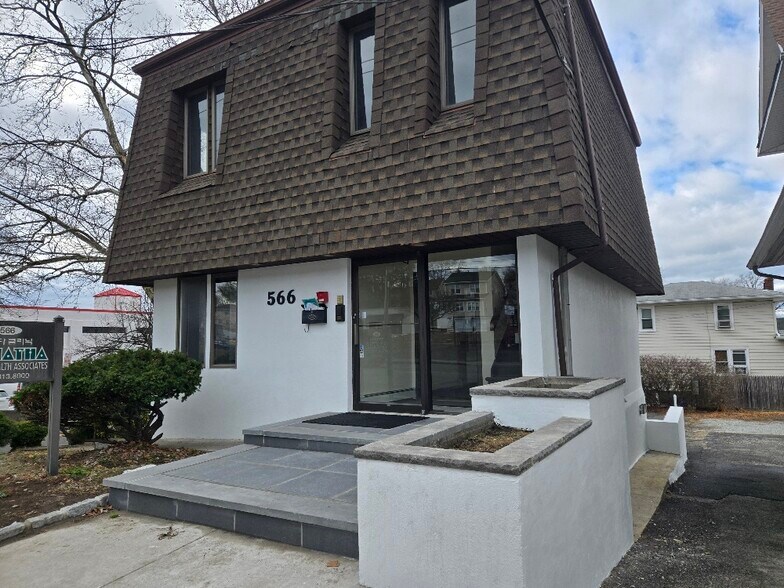 Primary Photo Of 566 Grand Ave, Ridgefield Medical For Lease