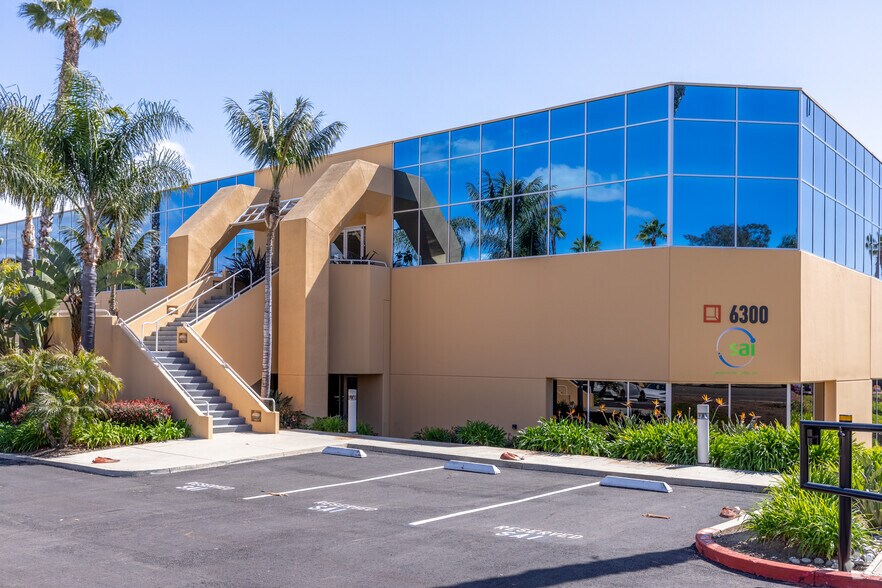 More Photos Of 6300 Yarrow Dr, Carlsbad Unknown For Lease