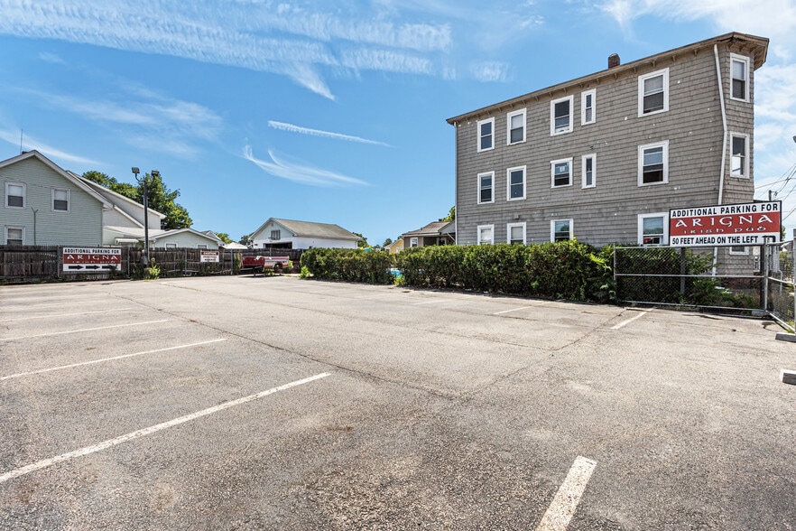 More Photos Of 1058 Charles St, North Providence Restaurant For Sale
