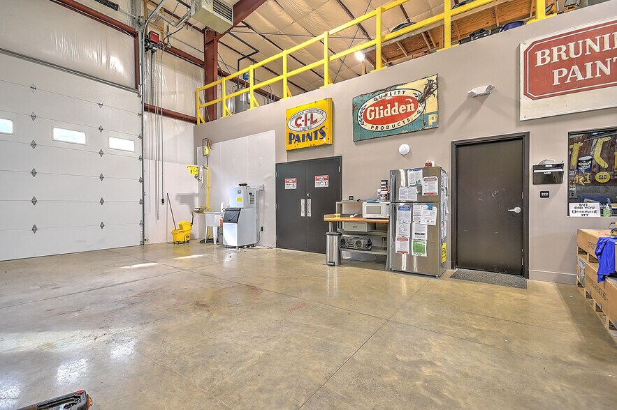 More Photos Of 915 Millennium Ct, Blountville Warehouse For Sale
