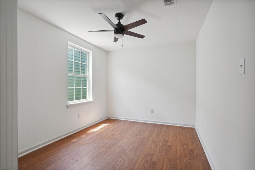 More Photos Of 2008 Foucher St, New Orleans Multifamily For Sale