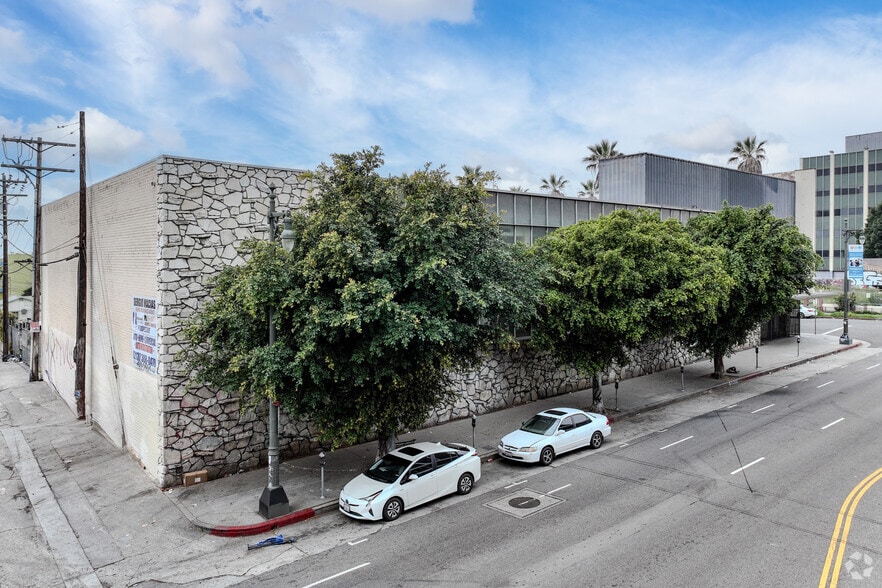 More Photos Of 1630 W Olympic Blvd, Los Angeles Office Residential For Sale