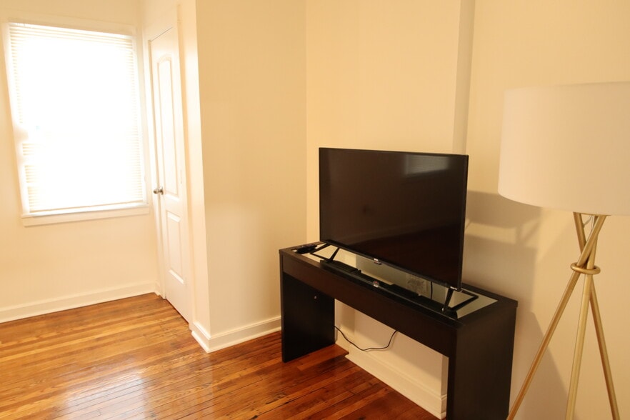 More Photos Of 238-240 South Ave, Rochester Storefront For Sale