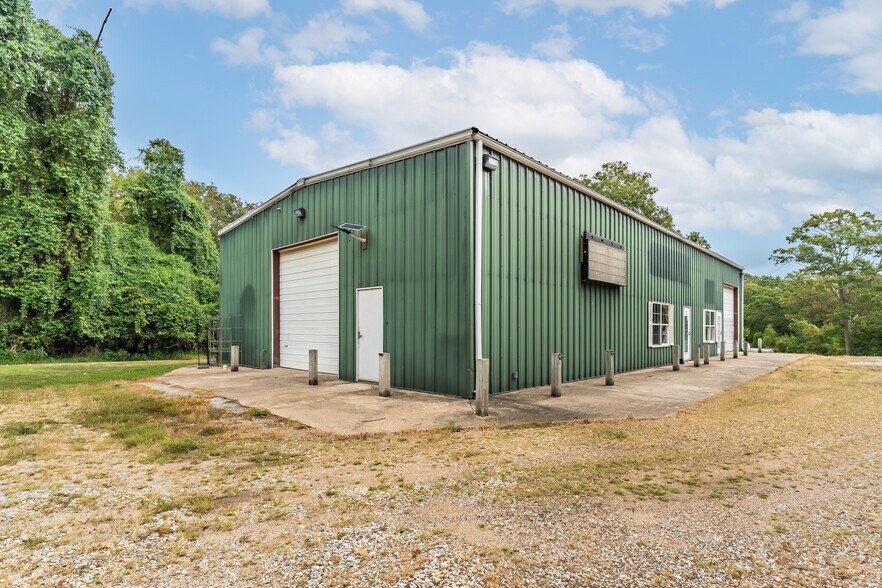More Photos Of 160 Oldham Dr, Bella Vista Light Distribution For Sale