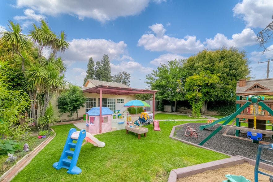 More Photos Of 9642 Dewey Dr, Garden Grove Schools For Sale