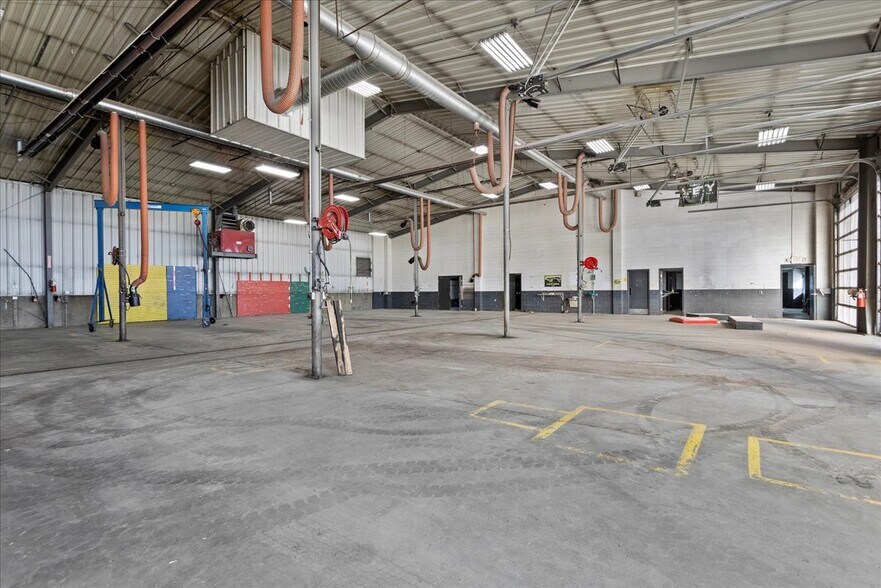 More Photos Of 12104 Deike Ct, Cheyenne Truck Terminal For Sale