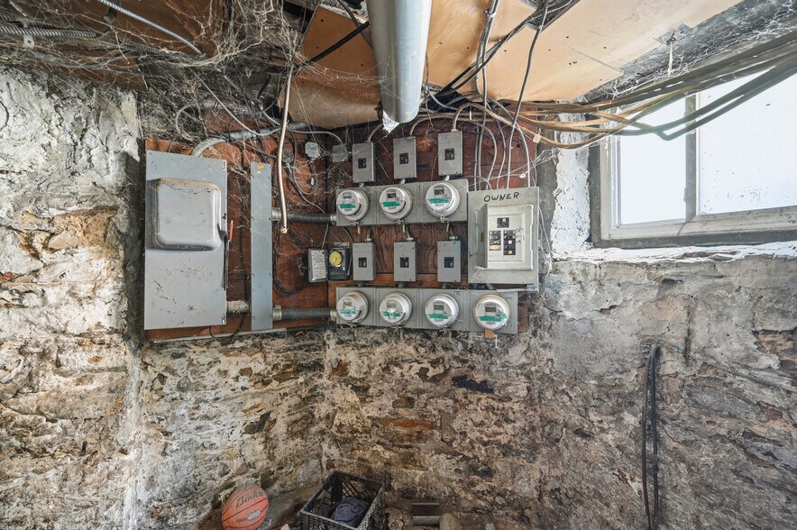 More Photos Of 12 Radford St, Yonkers Apartments For Sale