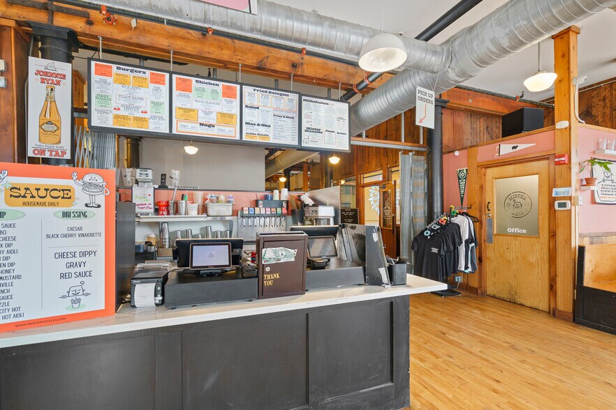 More Photos Of 346 Connecticut St, Buffalo Apartments For Lease