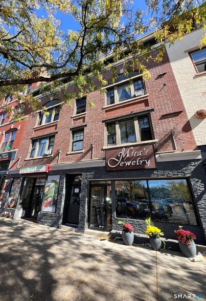 More Photos Of 476-480 Main St, Middletown Storefront Retail Residential For Sale