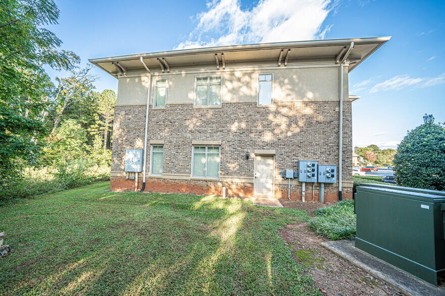 More Photos Of 110 Harmony Crossing, Eatonton Medical For Lease