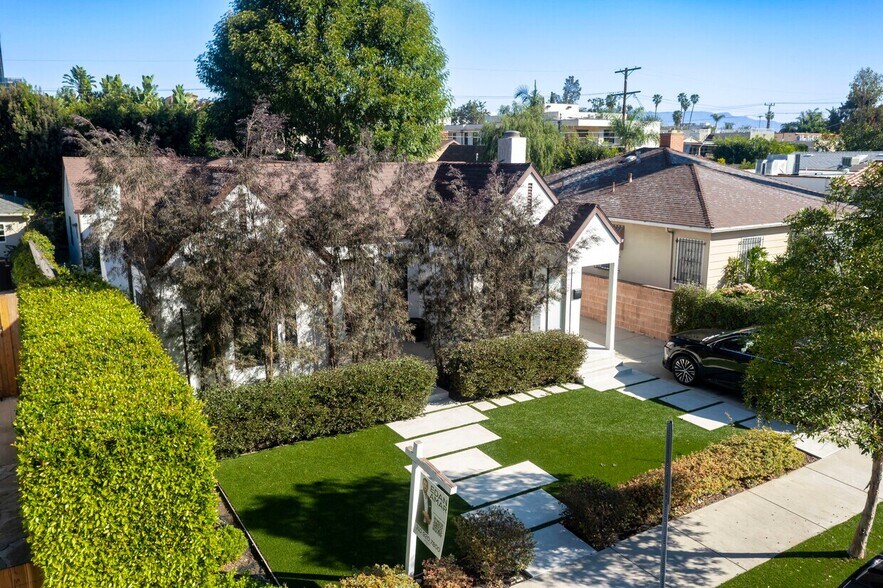 More Photos Of 6733 Colgate Ave, Los Angeles Apartments For Sale