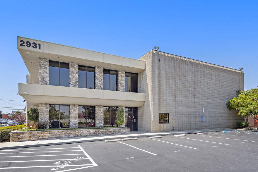 Primary Photo Of 2931 Redondo Ave, Long Beach Research And Development For Sale