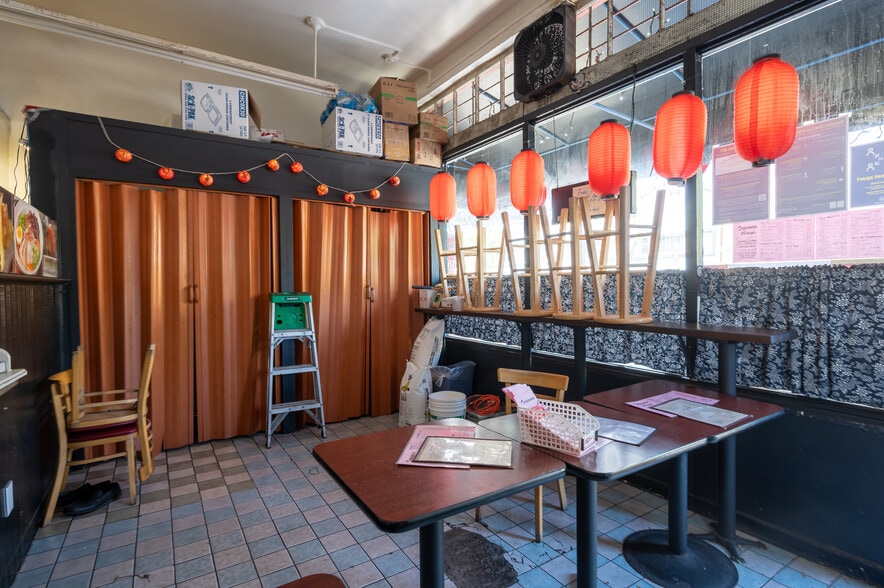 More Photos Of 480-484 6th St, San Francisco Apartments For Sale