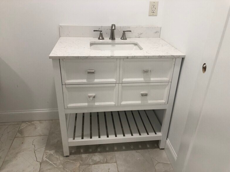 More Photos Of 229 Wilson St NW, Lenoir Multifamily For Sale