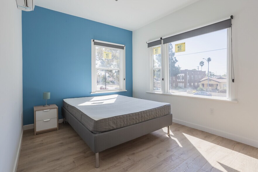 More Photos Of 3994 S Wilton Pl, Los Angeles Apartments For Sale