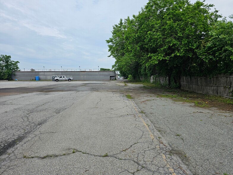 More Photos Of 5381 Kings Hwy, Brooklyn Land For Lease