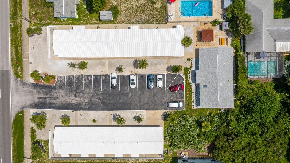 More Photos Of 1708 S Atlantic Ave, New Smyrna Beach Hotel For Sale