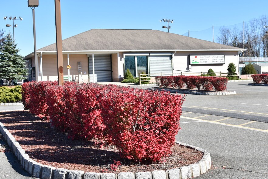 More Photos Of 239 US Highway 206, Flanders Golf Course Driving Range For Sale
