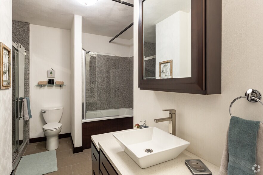 More Photos Of 511 Olive St, Saint Louis Apartments For Sale