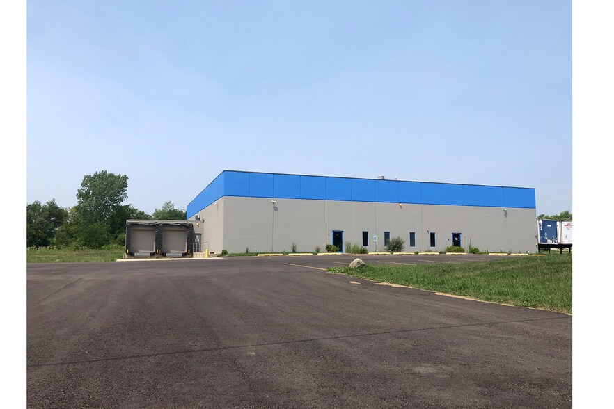 Primary Photo Of 710-712 Anita Ave, Antioch Manufacturing For Lease
