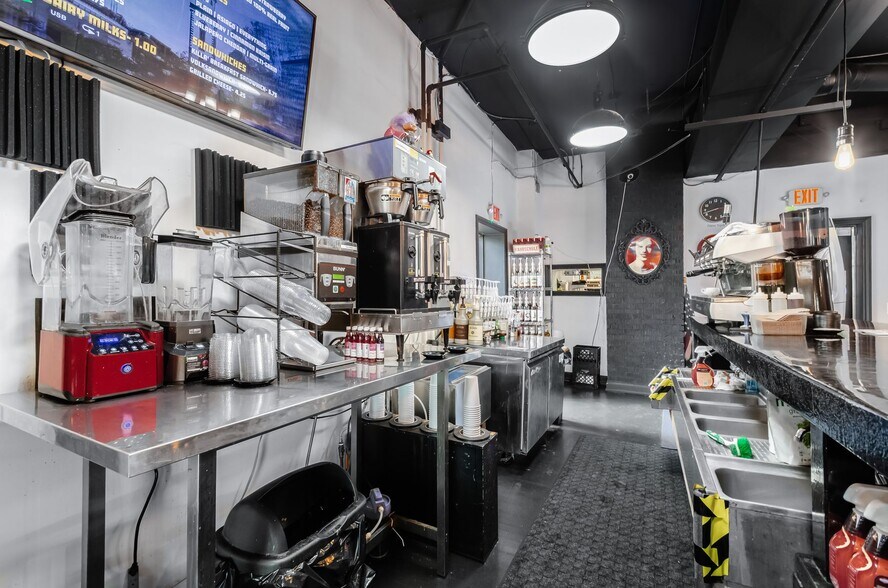 More Photos Of 45 E Columbus St, Lithopolis Restaurant For Sale