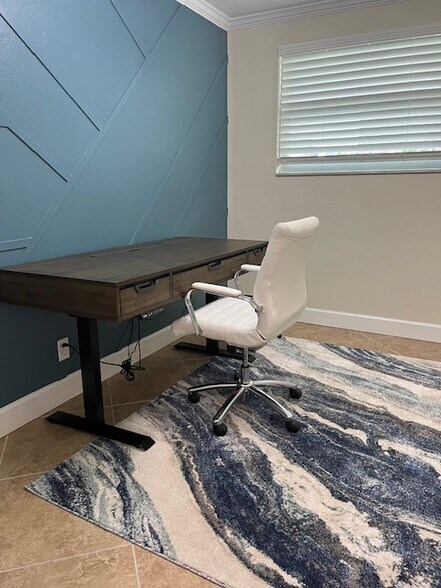 More Photos Of 5009 N Central Ave, Tampa Office For Lease