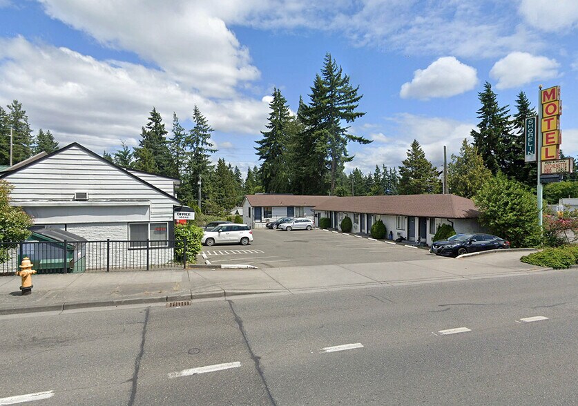 More Photos Of 16526 Aurora Ave N, Shoreline Hotel For Sale