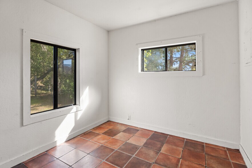 More Photos Of 8660-8684 Highway 128 Hwy, Philo Flex For Sale