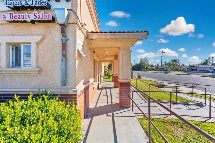 More Photos Of 10397 Hole Ave, Riverside Freestanding For Sale